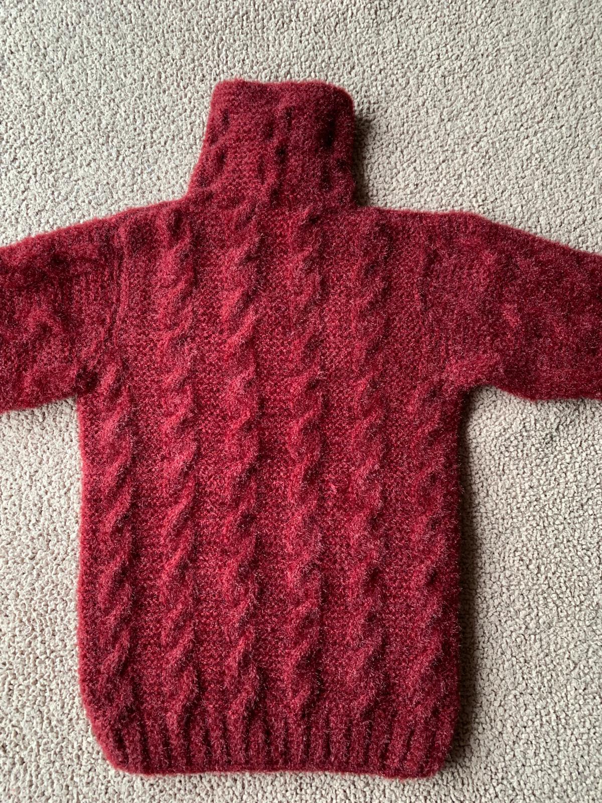 Sweater with Indian style cap
