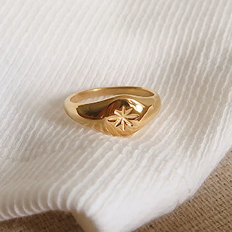 Star signet ring for women stainless steel pinky rings minimalist elegant jewelry simple waterproof jewelry 2023 new