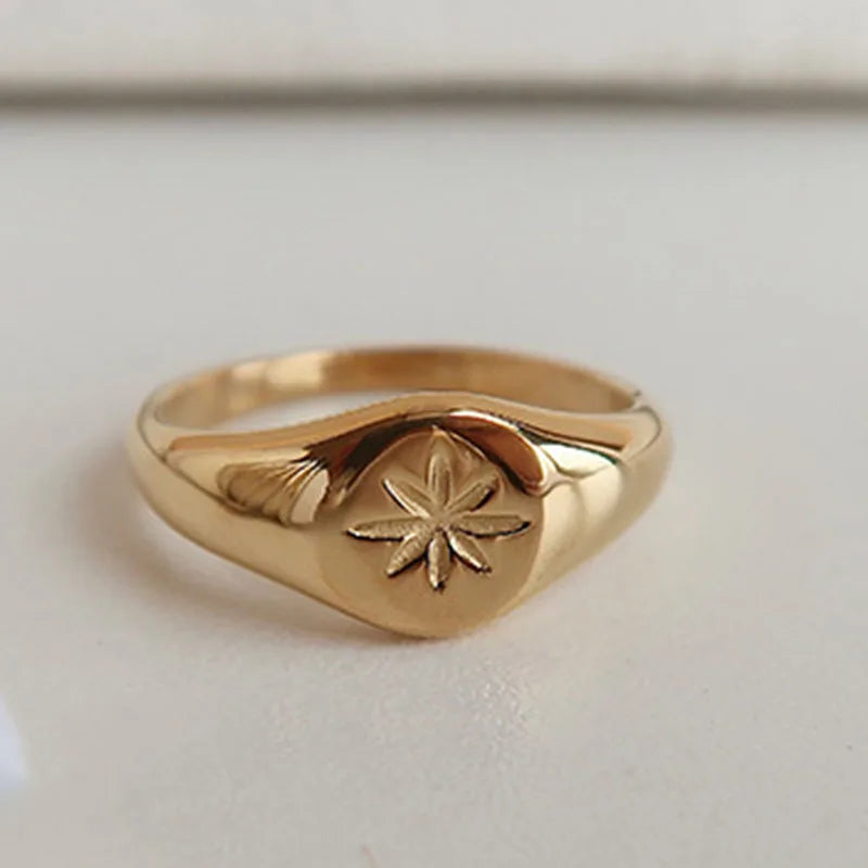 Star signet ring for women stainless steel pinky rings minimalist elegant jewelry simple waterproof jewelry 2023 new