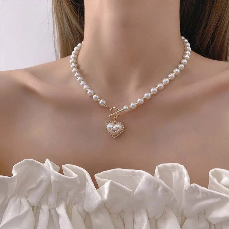 Korean Elegant Big White Imitation Pearl Bead Necklace for Women Heart Shaped Necklace Sweet Wedding Party Jewelry Girls Gifts