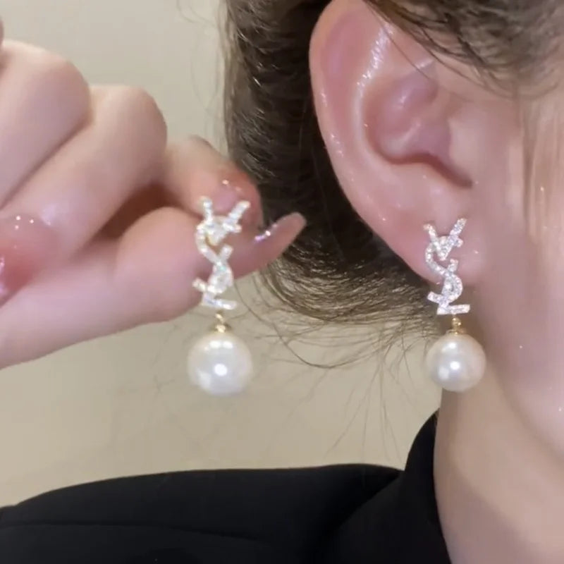 2024 Luxury Brand Gold Color Matte Texture Metal Retro Earrings For Women Girls Fashion Party Trend Party Jewelry Gifts Earrings
