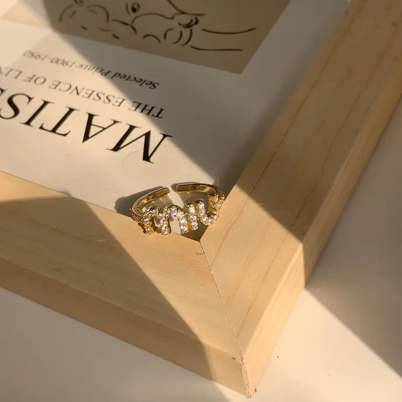 2024 Korean New Letter M Crystal Zircon Adjustable Ring for Women Gold Color Couple Rings Elegant Women's Daily Work Accessories