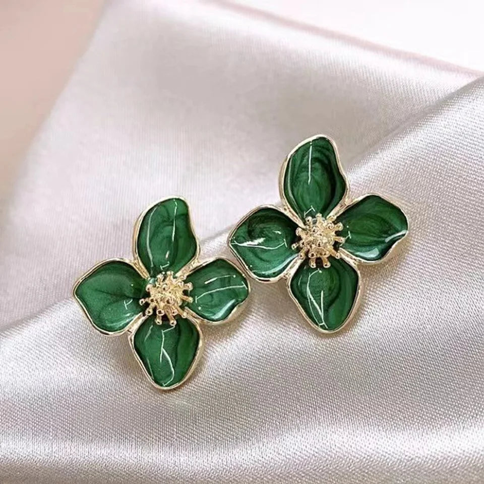 Yupsk Sweet Flower Stud Earrings For Women Vintage Metal Ear Stud Girl Fashion Multi-colored Fresh Earring Party Wedding Jewelry