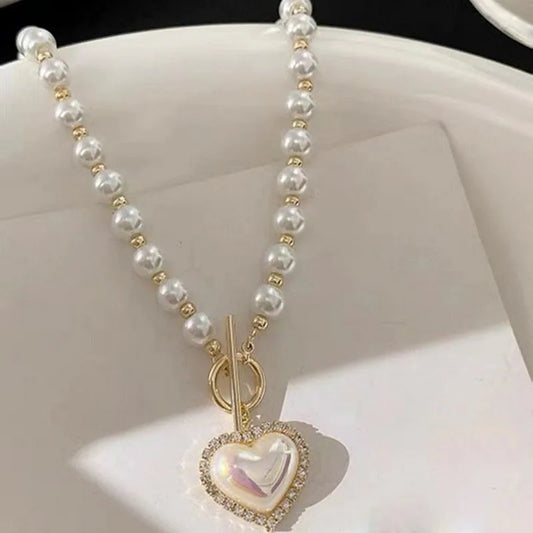 Korean Elegant Big White Imitation Pearl Bead Necklace for Women Heart Shaped Necklace Sweet Wedding Party Jewelry Girls Gifts