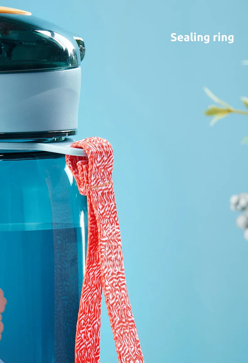 Sports Water Bottle Kids Water Sippy Cup with Straw Cartoon Leakproof Water Bottles Outdoor Portable Drink Bottle Children's Cup